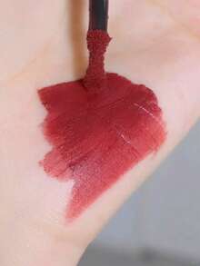 MAC Powder Kiss 液体唇彩 - 977 FASHION EMERGENCY - 0.17 盎司 - #977 FASHION EMERGENCY - 查看 9