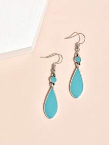 1 对简约法式水滴吊坠耳环，适合女士佩戴，适合派对、度假、通勤、休闲穿着，可作为礼物