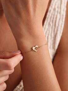 Customized Cute Paw Print Heart Shaped Bracelet, Personalized Pet Memorial Gift With Name, Cat Dog Paw Bracelet, Animal Friendly Jewelry - Gold - View 3