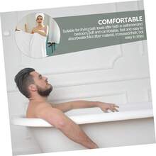 2 件热带叶印花浴袍和毛巾套装，女士吸水速干，柔软舒适淋浴裹巾，可调节腰带，适合美容院、家庭浴室等场合