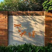1PC Rusty Cross-Border American-Style Metal Dragonfly Decor, Charming Country-Style Metal Dragonfly Wall Art For Indoor Outdoor Garden Fence, Housewarming Gift - Rust Brown - View 4