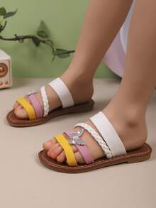 1 Pair Fashionable Summer New Butterfly Decorated Woven Design Girls Flat Slippers, Suitable For 3-15 Years Old Kids For Indoor, Outdoor, Vacation, Leisure Wear - Multicolor - View 4
