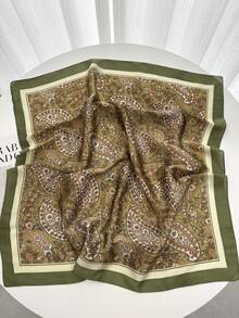 1条女士方巾，尺寸26.77英寸/68厘米，仿丝印花，时尚透气多功能头巾，可作颈巾、披肩或连衣裙配饰。 - 綠色 - 查看 2