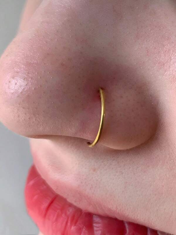 2 Pieces Of 316L Stainless Steel Clip On Lip Rings, Available In Gold, Suitable For Perforated Jewelry Gifts In Multiple Areas Such As Double Diaphragm Rings, Diaphragm Rings, Lip Rings, Diaphragm Nail Earrings, Lip Rings, Cartilage Earrings, Nose Rings