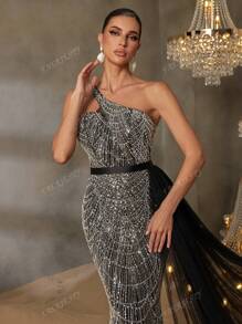 Asymmetric One-Shoulder Mermaid Evening Gown With Draped Side Sweep Train - Beaded Lacework Bodice, Flared Fish-Tail Hem, Formal Floor-Length Dress For Red Carpet Galas, Black-Tie Weddings, Opera Premieres, Met Gala Events & Formal State Dinners