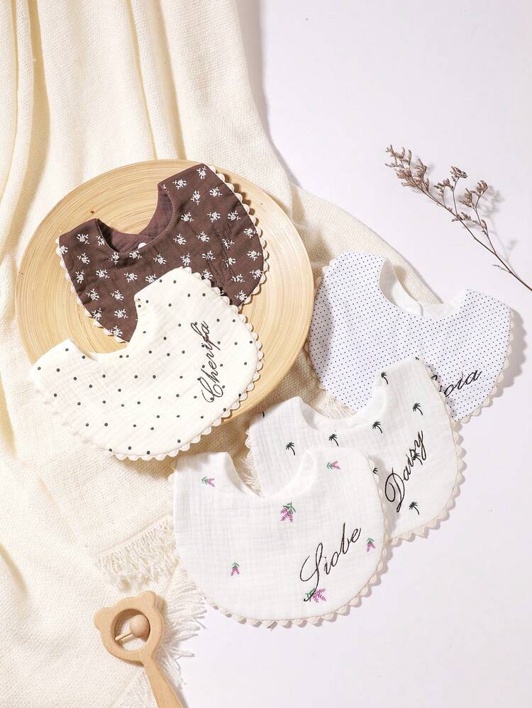 1個 名前刺繍入りベビースタイ、男の子と女の子のためのベビーギフトの