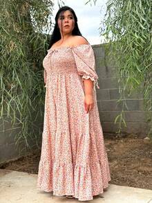 Truni 大码女式波西米亚风复古方领浪漫碎花多层连衣裙，适合节日穿着