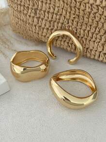 1pc Vintage Minimalist Asymmetrical Metal Water Drop Snake Cuff Bracelet, Personalized Exaggerated Simplified Geometric Abstract Design Luxury Elegant Bangle, Suitable For Women's Daily Commute, Holidays Gift, Friends Gathering And Banquet, Fashion Street Shooting, Runway Accessory