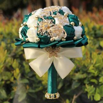 Bouquet de mariée de mariage de luxe vert émeraude, rose en soie avec perle incrusté de pierres précieuses, nœud en ruban rose artificiel. Bouquet de fleurs de mariage romantique W306G-15