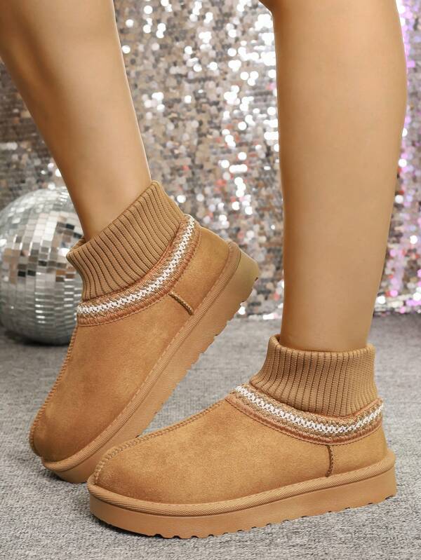 Bottes de cheville brunes en peluche, talon épais et Épais avec design en fourrure dégradé, bottes de neige chaudes et antidérapantes pour l'hiver, avec rehausseur de taille