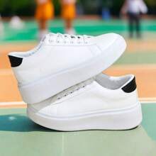 Zapatillas blancas casuales para mujer, adecuadas para Navidad, Año Nuevo, zapatos de plataforma de unicolor para mujer, lindas zapatillas blancas de caña baja, zapatillas cómodas y de moda de varios colores, aumento de altura de 5 cm, zapatos elegantes para mujeres de estatura baja