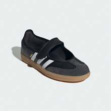 Adidas Originals Zapatillas de lona de caña baja tipo casual Samba Jane W, estilo # JQ6445, unisex - Negro - Ver 5