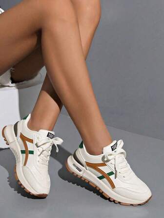 Women's Round Toe Fashionable Lace-Up Platform Casual Comfort Chunky Sneakers