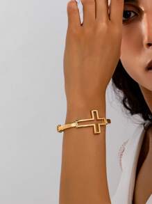 1 pieza Brazalete tipo abrazadera de aleación con diseño minimalista de corazón hueco y cruz de moda