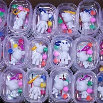 1/4pcs Creative DIY Keychain Pendant Kit With Liquid Paint, Teddy Keychain Set, Meaningful Gift For Friends, Keychain For Bags, Car Pendants, Birthday Gifts, Party Favors, Holiday Gifts, Wall Decor, Jewelry Accessories, Desktop Decor