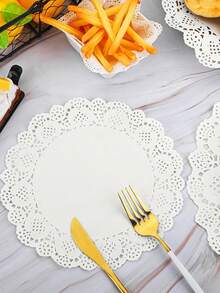 100 Pcs Round White Paper Doilies, Lace Paper Place Mats Rustic Scallop Doily Disposable Paper Table Pads For Food Cakes Crafts Party Weddings Tableware Decor - White - View 7