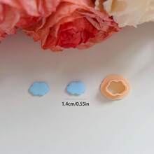 1Pc/10Pcs Mini Hình Lá/Hạt phỉ/Nấm/Bí ngô/Lá phong Khuôn cắt đất sét polyme để làm khuyên tai DIY - Màu be - Xem 11