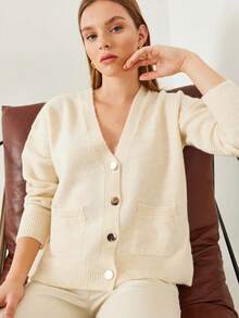 Women's Buttons Pocket Drop-Shoulder Plush Cardigan, Long-Sleeved Tops - Krem - View 3