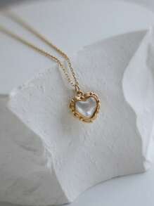 Fashionable Elegant Retro Minimalist Heart Necklace