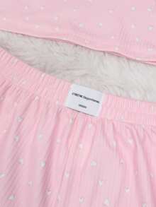 Set de 2 piezas de pijama de verano para mujer con estampado floral y volantes, compuesto por top de manga corta y pantalón corto, conjunto informal de descanso - Rosa Pálido - Ver 3