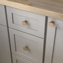 Parow (5-Pack) Gold Cabinet Knobs Champagne Bronze Hardware For Kitchen, Drawer Pulls, Dressers, Closet Door 1-1/8' P29542Z-CZ-B1 - Bronze - View 5