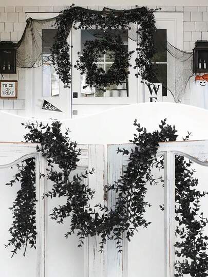 2 件 70 英寸黑色桉树藤蔓花环，逼真的塑料悬挂装饰，适用于恐怖派对、鬼屋、黑色派对背景、壁炉、门、窗台装饰，适用于万圣节、圣诞节和秋季，室内或室外恐怖派对布置