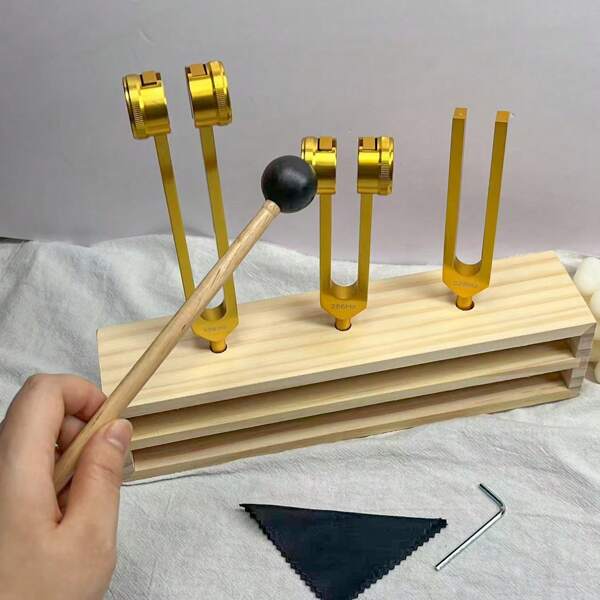 2pcs/Set Gold Tone Professional Sound Therapy Tuning Forks - 128Hz, 512Hz, 432Hz, 256Hz, For Yoga & Meditation With Weight, Includes Stand