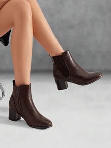 Women's Elastic Gore Chelsea Boots Chunky Block Heel Ankle Bootie With Inside Zippers Perfect For A Year-Round Wardrobe Staple Black And Brown - 棕色 - 查看 1