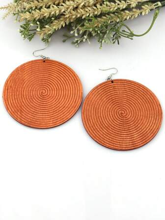 1 Pair 8cm Brown Wooden Round Carved Spiral Earrings, Creative Vintage Bohemian Africa Retro Pattern Jewelry
