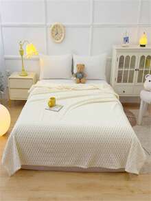 1 chiếc chăn len flannel thoải mái - Siêu mềm, nhẹ, phù hợp với mọi mùa với thiết kế vải jacquard hình lục giác, thích hợp cho trang trí nhà ngày Halloween, cắm trại và du lịch ngày Giáng sinh, Ngày của Mẹ màu vàng tươi, phụ kiện trang trí phòng ngủ thời trang, chăn len - trắng - Xem 7