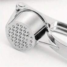 1 Piece Metal Garlic Press Manually Crusher Handheld Ginger Kitchen Tools