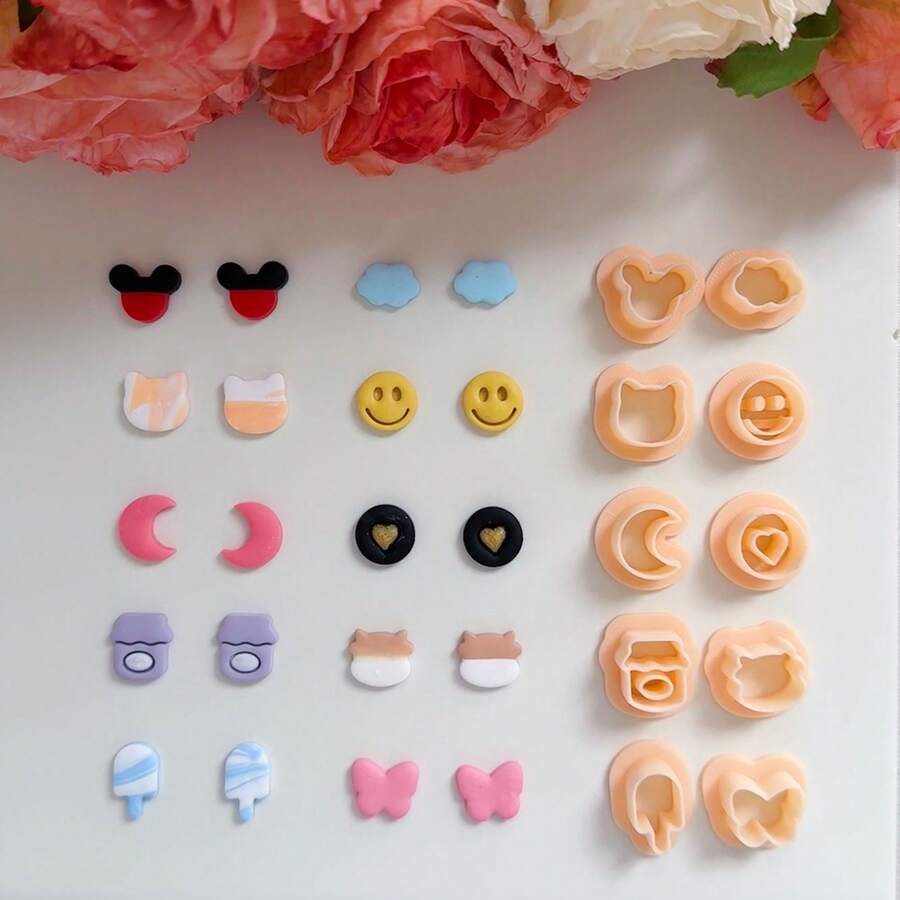 1Pc/10Pcs Mini Hình Lá/Hạt phỉ/Nấm/Bí ngô/Lá phong Khuôn cắt đất sét polyme để làm khuyên tai DIY - Màu be - Xem 1