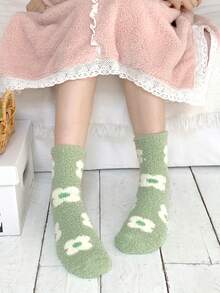 5pcs/Pack Cherry Fruit & Flower Print Coral Fleece Warm Sleeping Socks For Women, Comfortable Skin-Friendly Cute Fashionable Mid-Calf House Socks, Suitable For Spring, Autumn & Winter Seasons, For Home, Office & Leisure Wear, Cozy - Multicolor - View 6