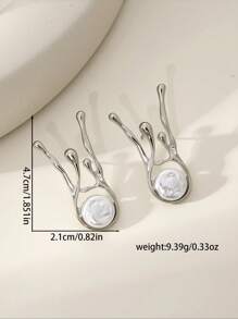 1 Pair Fashionable Geometric Asymmetrical Pearl Stud Earrings For Women