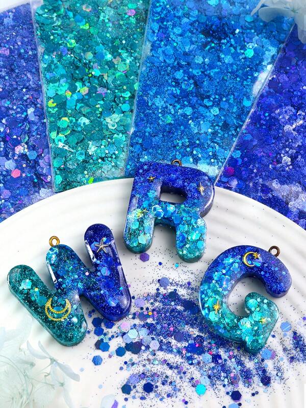 4 Beutel holografischer Harz Glitzer, große Pailletten Mix-Set, für Buchstaben-Schlüsselanhänger Füllung, DIY Handwerk, Schmuckherstellung Zubehör
