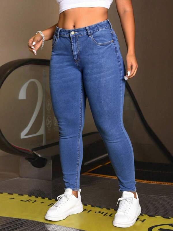 Talla grande pantalones vaqueros ajustados azules, estilo casual y versátil para looks diarios