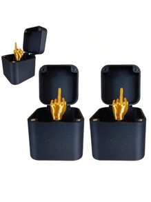 惊喜礼盒，完美的恶作剧手形弹出式礼物，成人礼盒，新奇有趣的圣诞恶作剧中指手形雕像，为您的母亲、父亲、妻子、女友、男友、丈夫或朋友的生日、派对或休闲聚会增添趣味，用这款迷人又奇特的礼盒增添惊喜、欢乐、恶作剧、趣味礼物，母亲节毕业礼物