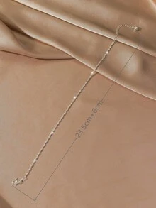 1 件百搭简约水波纹设计，配以铃铛精致奢华脚链