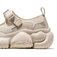 CAMEL CROWN 女士休闲鞋春夏骆驼运动沙滩凉鞋透气网眼轻便防滑女鞋 - 米色 - 查看 4