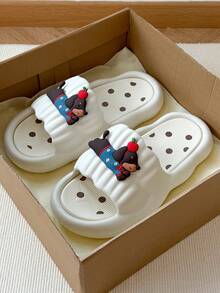 صنادل نسائية بطبعة كلب التفاح الكرتونية مانعة الانزلاق ، نعال داخلية وخارجية لطيفة مُريحة وجميلة ، قاع ناعم أنيق مناسب للاستخدام داخل المنزل والخارج، والشاطئ والإقامة الجامعية، شرائح ذات رائحة خفيفة للغرفة