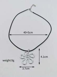 1 pièce Collier fleur creuse minimaliste en argent, pendentif floral unique en forme de fil sur cordon noir. Bijoux bohème chic pour femmes, parfait pour le port quotidien et les tenues décontractées
