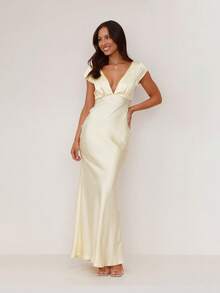 Deep V-Neck Backless Sexy Bodycon Dress - Champagne - View 3