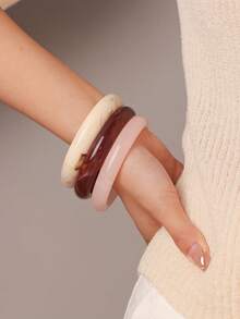 3 件套简约复古绿色树脂手链套装，适合日常、派对、海滩度假佩戴