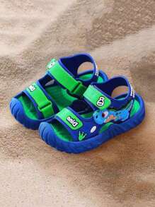 2025 Nuevas sandalias de playa antideslizantes de suela blanda para niños/niños, chanclas para estudiantes adolescentes
