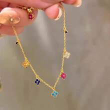 1 pièce Bracelet trèfle à quatre feuilles plaqué or 18 carats de couleur dopamine, design serti de zirconium, élégant et polyvalent. Convient aux femmes, pour les rendez-vous, les soirées, les cadeaux pour l'anniversaire de la petite amie/meilleure amie