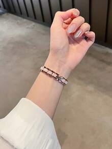 1条女士奢华小巧金属树脂腰带，兼容表带44mm、40mm、42mm、46mm、38mm、49mm、41mm、45mm，设计优雅，兼容Series 11、10、9、8、7、SE、6、5、4、3、Ultra、2、1，是送给女性的绝佳礼物。 - 玫瑰金 - 查看 5