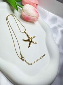 1pc Ocean Element Necklace, Gold Starfish Pendant Stainless Steel Necklace, Suitable For Daily Wear For Women And Men