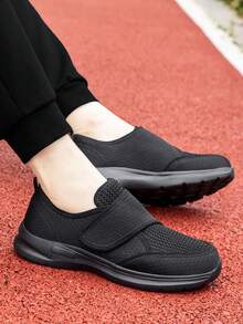 New Adjustable Hook And Loop Elderly Shoes, Middle-Aged & Elderly Parents Swollen Feet Shoes, Men's Extra Wide Shoes For Swollen Feet, Adjustable Strap Postoperative Recovery Shoes, Soft Bottom Lightweight Wide Toe Shoes For Parents (Recommend Ordering One Size Up)