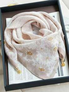 1pc Magnetic Belt With Metal Print Square Scarf