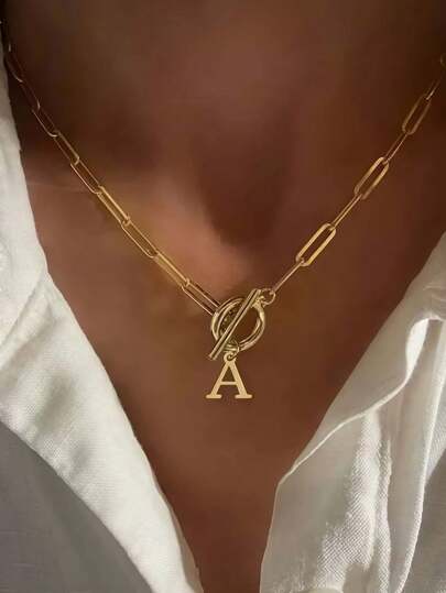 1 pieza Collar gargantilla con colgante con inicial, cadena de clip de papel y broche de palanca de acero inoxidable para mujeres